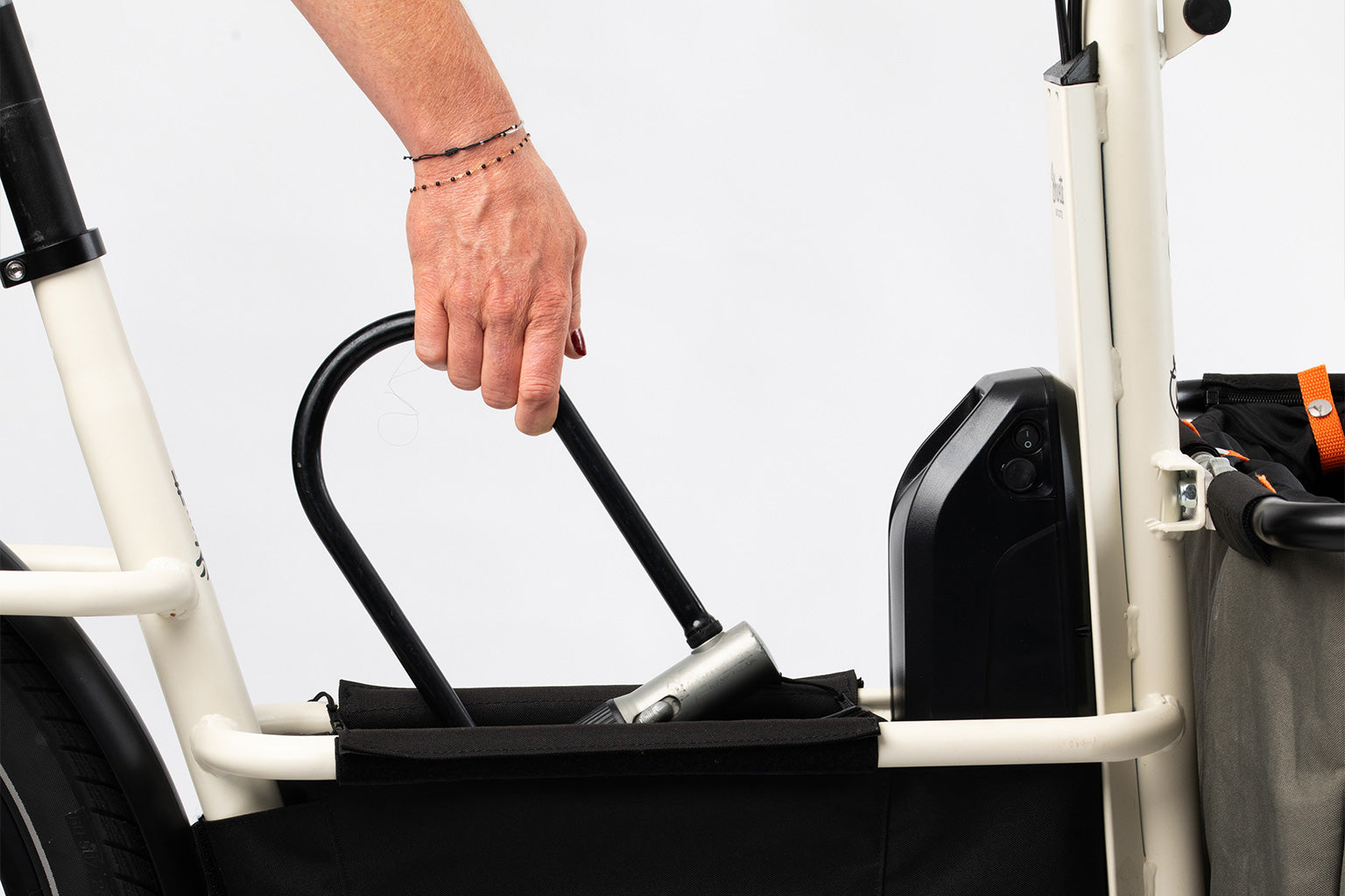 Baggy crème mat - Caisse noire